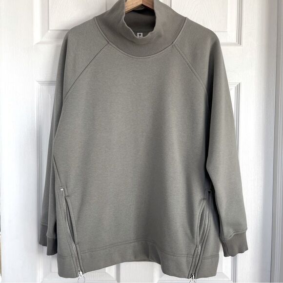 Athleta Cozy Karma Side Zip Funnel Neck  Sweatshirt Sz M Gently Loved - Picture 2 of 10